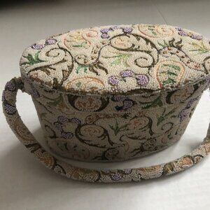 Magnificent vintage Delill beaded oval bucket box pink and gold purse